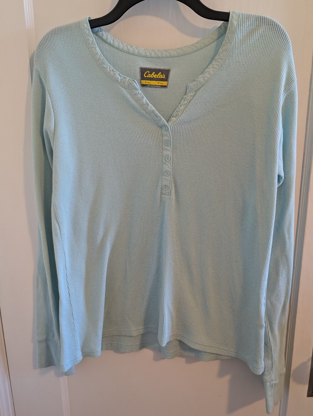 Cabela's Women's Light Aqua Waffle Henley Long Sleeve Top